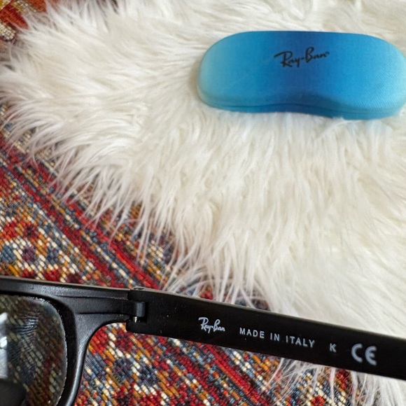 Vintage Y2K Ray Bans - Picture 2 of 3